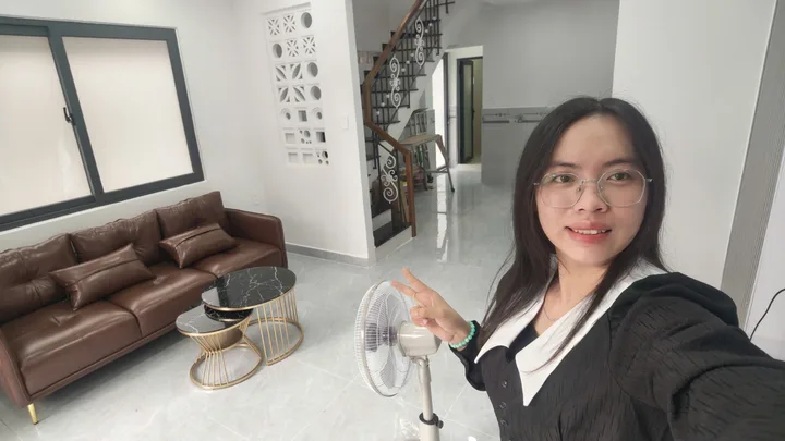Nhà mới ngay Nguyễn Hữu Tiến Tân Phú, 45m2 hẻm 5m ô tô thông mà chỉ nhỉnh nhẹ 4Đ