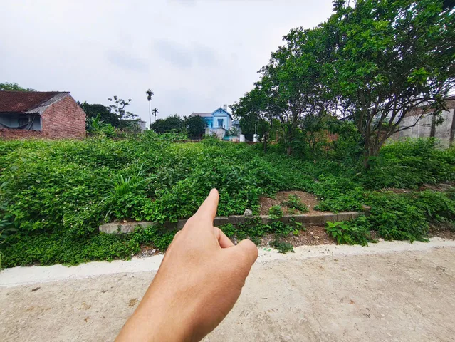 Bán Đất 120m2 có sẵn 90 m2 thổ cư giá 5 tỷ tại Xã Tiến Xuân Huyện Thạch Thất Hà Nội