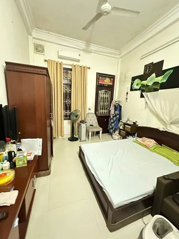 Bán Nhà Mặt Phố Đại Từ. Hoàng Mai. Ô Tô. DT 40m2. MT 4m. 5 Tầng. Giá 18.9 Tỷ.