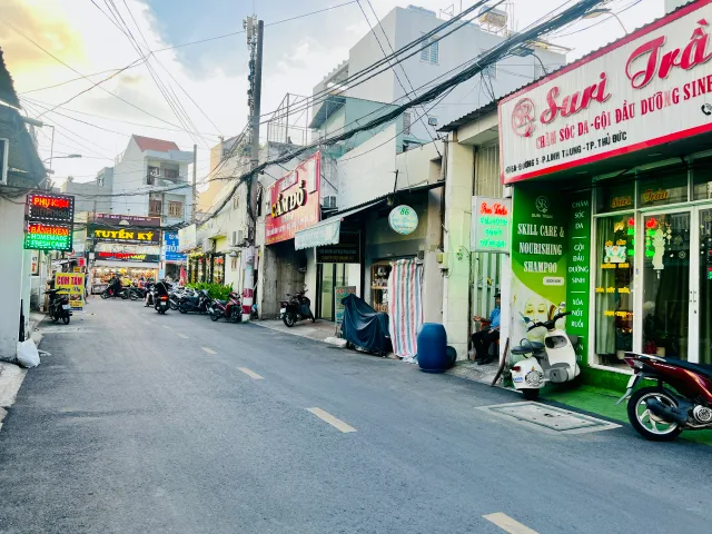 Bán nhà Mặt tiền kinh doanh_đường nhánh Hoàng Diệu 2_Cách ĐH Ngân Hàng chỉ 200m