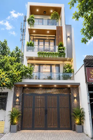 Nhà Hẻm Xe Hơi Tạ Uyên P6 Q11 . DT : 4 x 20m . 3 lầu Giá : 12 tỷ TL