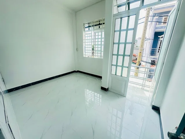 Bán Nhà riêng 70m2 có sẵn 70 m2 thổ cư giá 4.8 tỷ tại Đường số 13 Phường Linh Chiểu Quận Thủ Đức TP. Hồ Chí Minh