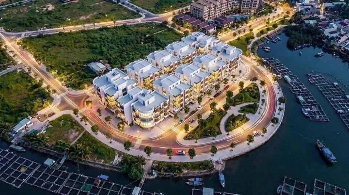 🔴 Bán cụm 6000m2 đất 4 mặt tiền View Vịnh Biển Cửa Đại, 22 sổ riêng biệt, Giá 360 tỷ