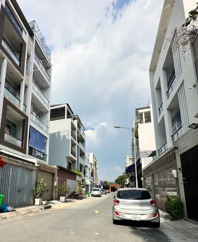 ĐƯỜNG 6M NHÀ TÔ HIỆU PHAN ANH HÒA BÌNH TÂN PHÚ.
