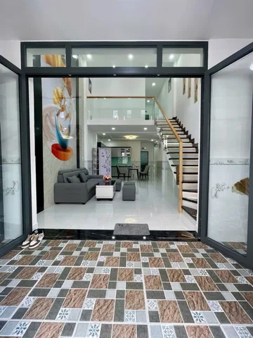 🏡 NHÀ ĐẸP Ở LIỀN – SÁT MẶT TIỀN LÊ VĂN KHƯƠNG – GIÁ 4.25 T.Ỷ TL
