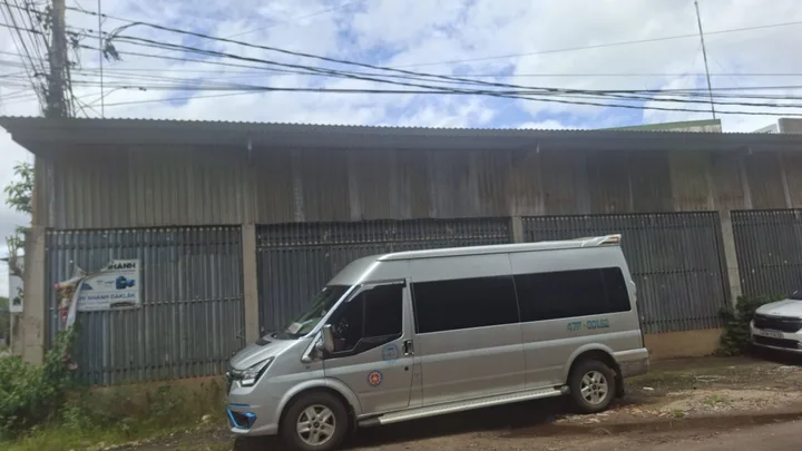 Cho thuê Kho, nhà xưởng 300m2 giá 12 triệu tại Phường Thành Nhất Thành phố Buôn Ma Thuột Đắk Lắk