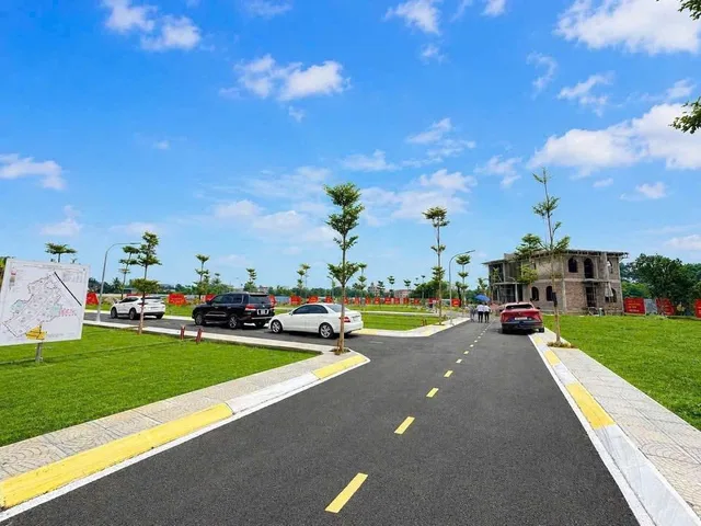 Bán Đất 100m2 có sẵn 60 m2 thổ cư giá 8.2 tỷ tại Xã Tiến Xuân Huyện Thạch Thất Hà Nội