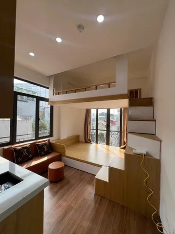 Cho Thuê Ccmn 2 giường ngủ Full đồ đẹp thoáng cửa sổ tại 275 Quan Nhân, Thanh Xuân