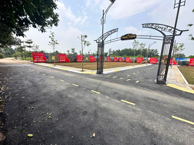 Bán Đất 100m2 có sẵn 100 m2 thổ cư giá 8 tỷ tại - Chọn - Xã Hòa Lạc Hà Nội