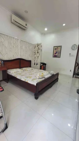 ✅ Vị trí cực đẹp, hẻm nhựa lớn như mặt tiền, xe tải tránh. Kết nối các tuyến đường huyết mạch như Quang Trung, Trường Chinh, Tân Sơn,…