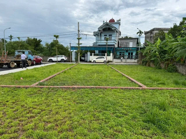 Bán Đất 112m2 có sẵn 112 m2 thổ cư giá 8 tỷ tại Xã Tiến Xuân Huyện Thạch Thất Hà Nội