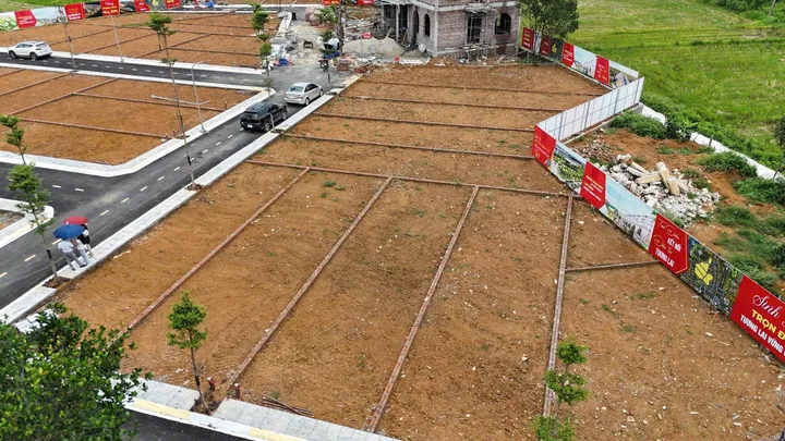 Bán Đất 125m2 có sẵn 110 m2 thổ cư giá 6.5 tỷ tại Xã Tiến Xuân Huyện Thạch Thất Hà Nội