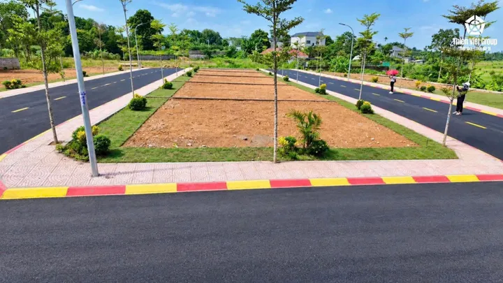 Bán Nhà riêng 150m2 có sẵn 150 m2 thổ cư giá 17 tỷ tại Xã Thạch Hoà Huyện Thạch Thất Hà Nội