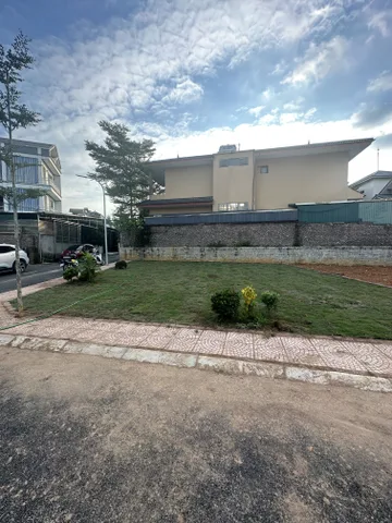 Bán Đất 108m2 có sẵn 100 m2 thổ cư giá 7.8 tỷ tại Miễu Xã Tiến Xuân Huyện Thạch Thất Hà Nội