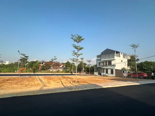 Bán Đất 120m2 có sẵn 120 m2 thổ cư giá 8.5 tỷ tại Xã Tiến Xuân Huyện Thạch Thất Hà Nội