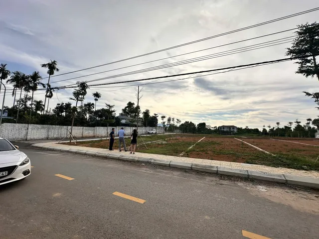 Bán Đất 100m2 có sẵn 50 m2 thổ cư giá 8 tỷ tại Xã Tiến Xuân Huyện Thạch Thất Hà Nội