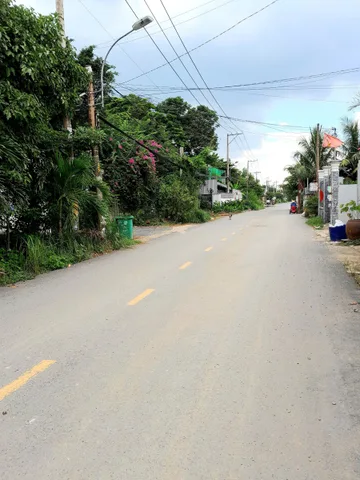 Bán Đất 66m2 có sẵn 66 m2 thổ cư giá 3.83 tỷ tại Đường Trường Lưu Phường Long Trường Quận 9 TP. Hồ Chí Minh