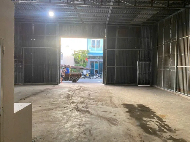 Cho thuê Kho 200m giá 11 triệu/tháng đường Ngô Chí Quốc phường Bình Chiểu quận Thủ Đức