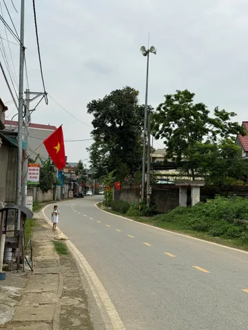 Bán Đất 93m2 thổ cư giá 2.45tỷ Tân Xã Huyện Thạch Thất