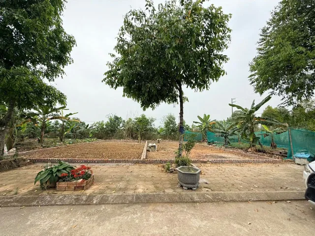 Bán Đất 150m2 có sẵn 120 m2 thổ cư giá 8.5 tỷ tại Xã Tiến Xuân Huyện Thạch Thất Hà Nội