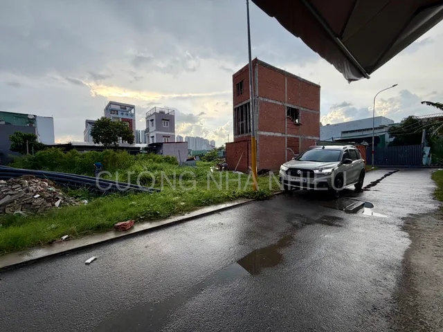 Đất thổ cư ngay chợ Phú Thuận (cạnh Phú Mỹ Hưng); khu phân lô đồng bộ ô tô đỗ ngày đêm