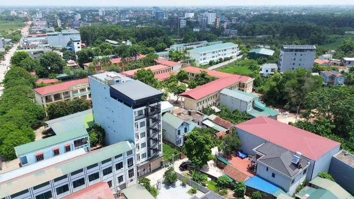 Bán Đất 100m2 có sẵn 100 m2 thổ cư giá 9 tỷ tại Xã Tiến Xuân Huyện Thạch Thất Hà Nội