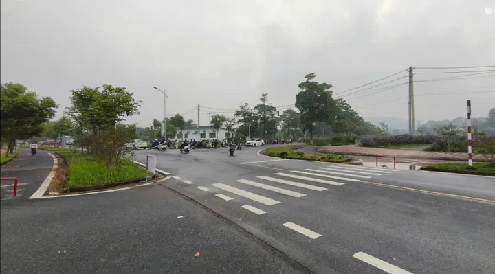 Bán Đất 100m2 có sẵn 100 m2 thổ cư giá 1.9 tỷ tại Phường Xuân Khanh Thị xã Sơn Tây Hà Nội