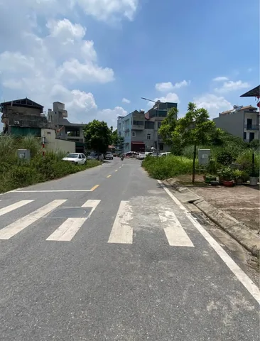 Bán Đất 100m2 có sẵn 100 m2 thổ cư giá 1.9 tỷ tại Phường Xuân Khanh Thị xã Sơn Tây Hà Nội