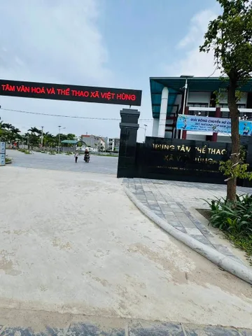100m2 trục chính kinh doanh ô tô tránh - Xã Việt Hùng Huyện Đông Anh Hà Nội