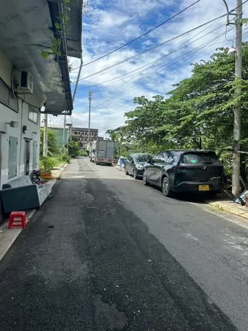 Nhà KDC Phân Lô Ngay Sân Golf Võ Trần Chí Bình Tân - Ngang 5,7m Giá
5,39 Tỷ - Đường Ô Tô Đậu Cửa