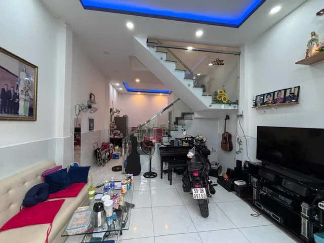 HXH Đỗ Nhuận, 45m2, ngang 4.3, 3 tầng, 4PN, ngay Aeon TP, Chỉ 6.43 tỷ TL