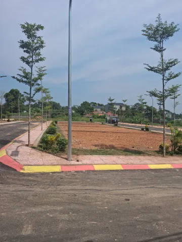 Bán Đất 100m2 có sẵn 100 m2 thổ cư giá 6 tỷ tại Xã Tiến Xuân Huyện Thạch Thất Hà Nội