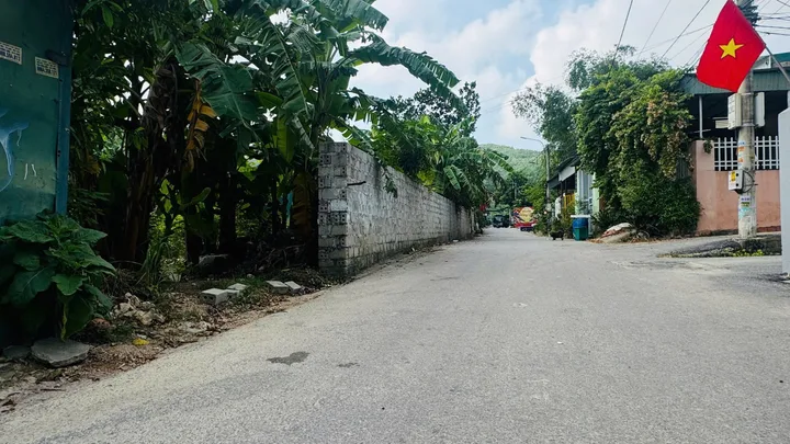 BÁN VÀI Ô ĐẤT SÁT SIÊU THỊ AEON BÃI CHÁY,HẠ LONG, OTO TẬN NƠI