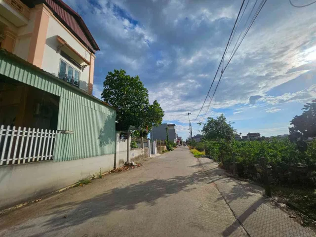HÀNG HIẾM, VĨNH TUY-VĂN GIANG, LÔ GÓC 2 TIỀN, CANH SÂN PVF, ĐẠI HỌC BÁCH KHOA, CHỈ 48 TRIỆU/M.