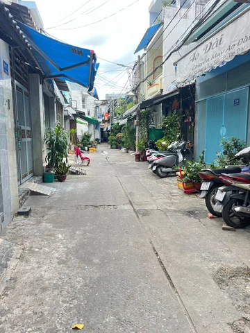 Bán Nhà riêng 16m2 có sẵn 16 m2 thổ cư giá 2.2 tỷ tại Đường Tân Quý Phường Tân Quý Quận Tân Phú TP. Hồ Chí Minh