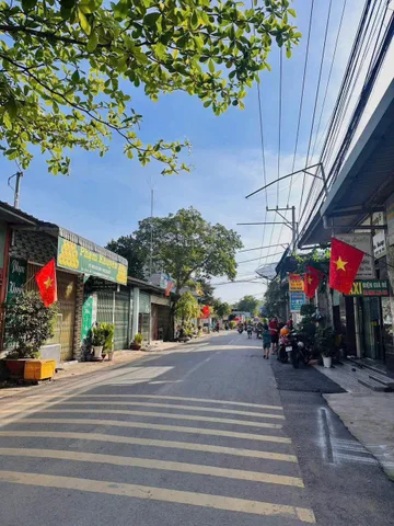Em Còn Lô Đất Gần Cây Xăng 26 Sổ Riêng Tiện Ích Gần Đi Lại Thuận Tiện