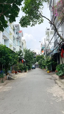 ĐẦU TƯ GIỮ TIỀN .BÌNH TÂN.MÃ LÒ - 64M² GIÁ 5 TỶ 9 - ĐƯỜNG NHỰA 8M TRÁNH NHAU - THU NHẬP SẴN 8 TR/THÁNG