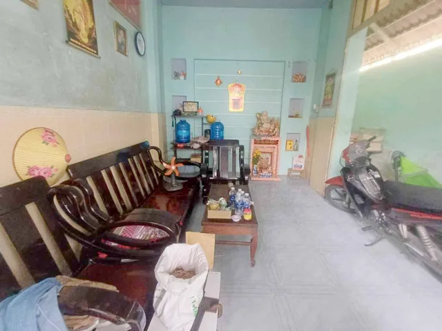 B.ÁN NHÀ NGAY KHU TÊN LỬA, 2 TẦNG, DT 4,5mx 22m, 4PN, CHỈ 5,3 TY. TL SÂU.