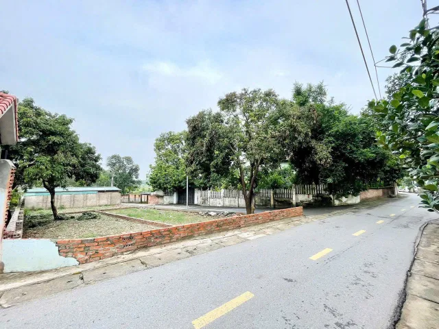 Bán Đất 123m2 thổ cư giá 2.75 tỷ tại Xã Bình Yên Huyện Thạch Thất Hà Nội