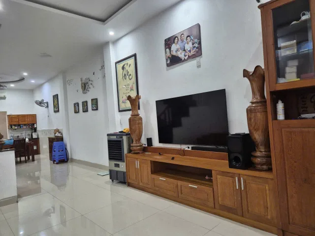 Bán nhà đường nhất chi mai 📌📌📌Làm việc trực tiếp giá tốt !!!