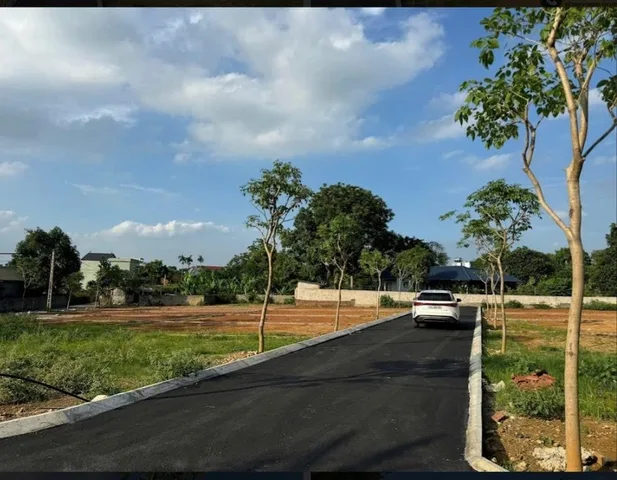 Bán Đất 150m2 có sẵn 150 m2 thổ cư giá 9.99 tỷ tại Xã Tiến Xuân Huyện Thạch Thất Hà Nội