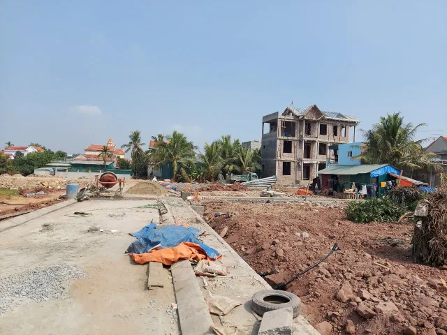 CẦN BÁN ĐẤT CHIA LÔ PHƯỜNG LIÊN HÒA, QUẢNG NINH: