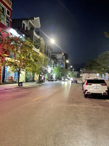 💥BÁN ĐẤT TẶNG NHÀ💥HƯỚNG ĐÔNG NAM ( HÀNG HIẾM) KHU VỰC CỘT 3,HỒNG HẢI CŨ,HẠ LONG,KINH DOANH TỐT