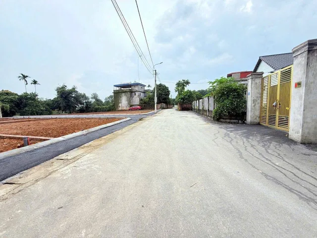 Bán Đất 110m2 có sẵn 110 m2 thổ cư giá 7.8 tỷ tại Xã Tiến Xuân Huyện Thạch Thất Hà Nội