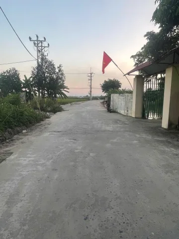 Bán Đất 100m2 có sẵn 100 m2 thổ cư giá 1.9 tỷ tại Tân Xã Huyện Thạch Thất Hà Nội