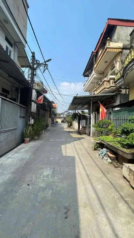 Bán Đất 100m2 có sẵn 100 m2 thổ cư giá 1.6 tỷ tại Xã Bình Yên Huyện Thạch Thất Hà Nội