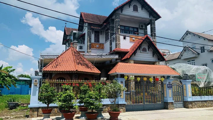 Bán Đất 198m2 có sẵn 198 m2 thổ cư giá 5.94 tỷ tại Đường Huỳnh Tấn Phát Xã Nhơn Đức Huyện Nhà Bè TP. Hồ Chí Minh