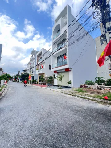 09.2026.Bán lô góc 62m2 , đường rộng 10m  giá 1.99 tỷ tại Phường Quán Toan Quận Hồng Bàng Hải Phòng. liên hệ 0362558882