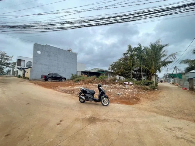 Bán Đất 120m2 có sẵn 60 m2 thổ cư giá 2.55 tỷ tại Xã Cư ÊBur Thành phố Buôn Ma Thuột Đắk Lắk