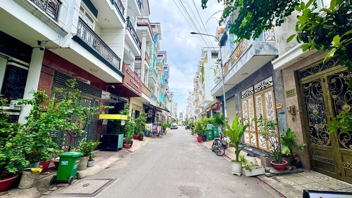 Bán Nhà 5 tầng mới đẹp 60m2, giá 6.3 tỷ tại Đường Tây Lân, Phường Bình Trị Đông A, Quận Bình Tân TP. Hồ Chí Minh